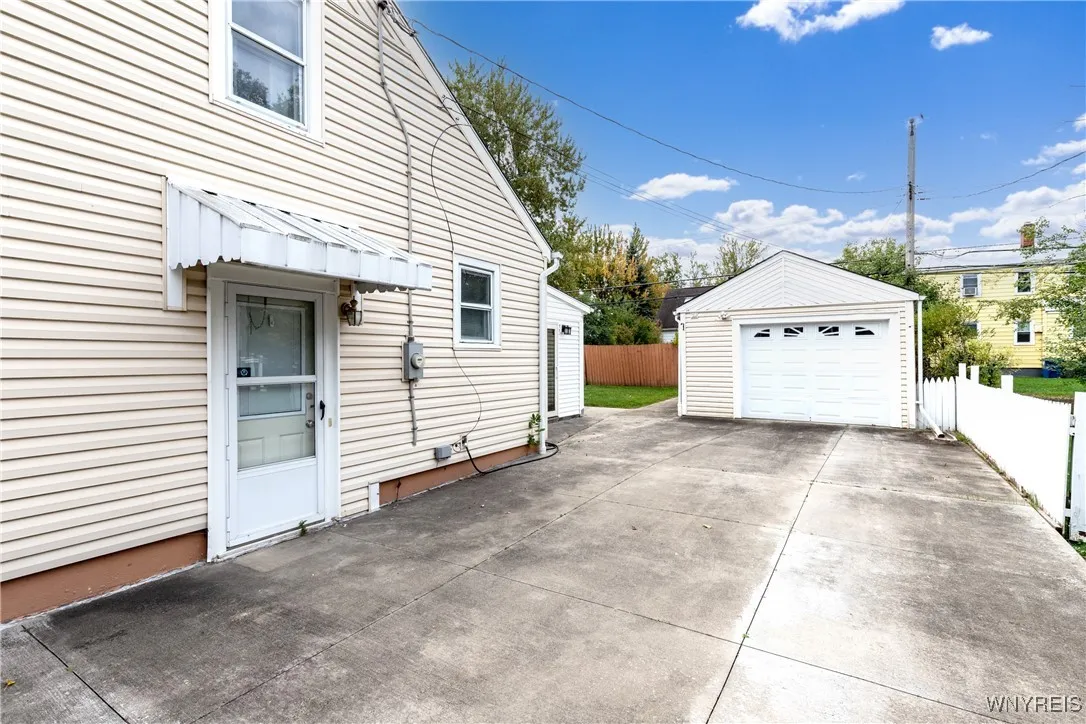 55 Cornell Avenue, Amherst, New York 14226, Amherst, New York 14226, 3 Bedrooms Bedrooms, 5 Rooms Rooms,2 BathroomsBathrooms,Residential,For Sale,55 Cornell Avenue, Amherst, New York 14226,0,B1645826 55 Cornell Avenue, Amherst, New York 14226, Amherst, New York 14226, 3 Bedrooms Bedrooms, 5 Rooms Rooms,2 BathroomsBathrooms,Residential,For Sale,55 Cornell Avenue, Amherst, New York 14226,0,B1645826