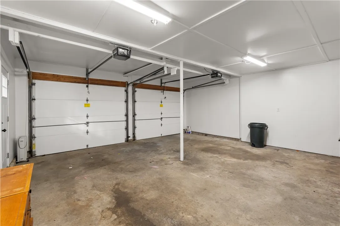 802 Klem Road, Webster, New York 14580, Webster, New York 14580, 3 Bedrooms Bedrooms, 7 Rooms Rooms,2 BathroomsBathrooms,Residential,For Sale,802 Klem Road, Webster, New York 14580,0,R1645308