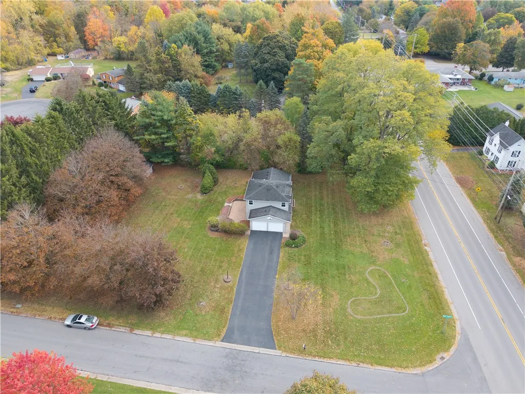 802 Klem Road, Webster, New York 14580, Webster, New York 14580, 3 Bedrooms Bedrooms, 7 Rooms Rooms,2 BathroomsBathrooms,Residential,For Sale,802 Klem Road, Webster, New York 14580,0,R1645308