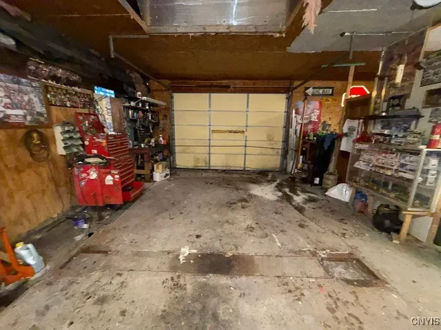 210 Hillside Avenue, Oswego, New York 13126, Oswego, New York 13126, 2 Bedrooms Bedrooms, 6 Rooms Rooms,1 BathroomBathrooms,Residential,For Sale,210 Hillside Avenue, Oswego, New York 13126,0,S1646588