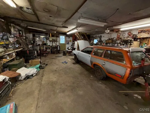 210 Hillside Avenue, Oswego, New York 13126, Oswego, New York 13126, 2 Bedrooms Bedrooms, 6 Rooms Rooms,1 BathroomBathrooms,Residential,For Sale,210 Hillside Avenue, Oswego, New York 13126,0,S1646588