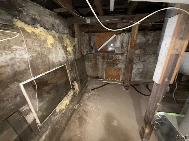 210 Hillside Avenue, Oswego, New York 13126, Oswego, New York 13126, 2 Bedrooms Bedrooms, 6 Rooms Rooms,1 BathroomBathrooms,Residential,For Sale,210 Hillside Avenue, Oswego, New York 13126,0,S1646588