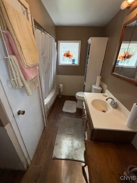 212 Hillside Avenue, Oswego, New York 13126, Oswego, New York 13126, 4 Bedrooms Bedrooms, 9 Rooms Rooms,1 BathroomBathrooms,Residential,For Sale,212 Hillside Avenue, Oswego, New York 13126,0,S1646608