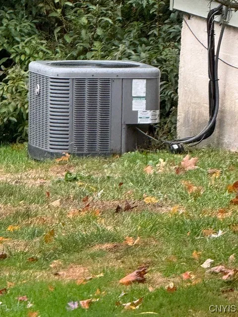 212 Hillside Avenue, Oswego, New York 13126, Oswego, New York 13126, 4 Bedrooms Bedrooms, 9 Rooms Rooms,1 BathroomBathrooms,Residential,For Sale,212 Hillside Avenue, Oswego, New York 13126,0,S1646608