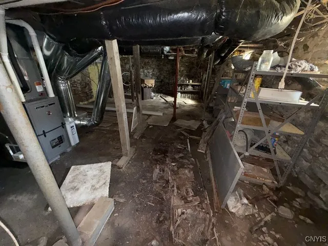 212 Hillside Avenue, Oswego, New York 13126, Oswego, New York 13126, 4 Bedrooms Bedrooms, 9 Rooms Rooms,1 BathroomBathrooms,Residential,For Sale,212 Hillside Avenue, Oswego, New York 13126,0,S1646608