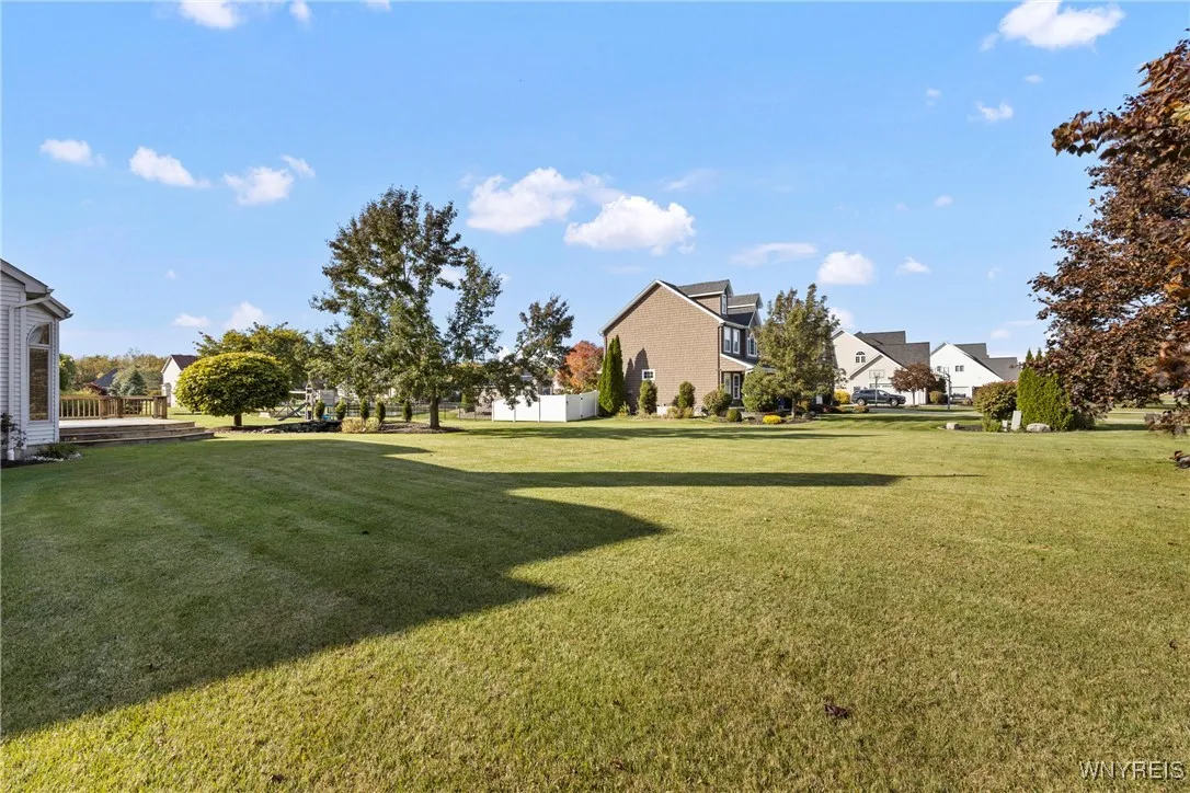 4569 Ridgeview Drive South, Pendleton, New York 14, Pendleton, New York 14120, 4 Bedrooms Bedrooms, 12 Rooms Rooms,2 BathroomsBathrooms,Residential,Closed,4569 Ridgeview Drive South, Pendleton, New York 14,0,B1646325