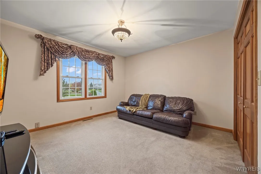 4569 Ridgeview Drive South, Pendleton, New York 14, Pendleton, New York 14120, 4 Bedrooms Bedrooms, 12 Rooms Rooms,2 BathroomsBathrooms,Residential,Closed,4569 Ridgeview Drive South, Pendleton, New York 14,0,B1646325