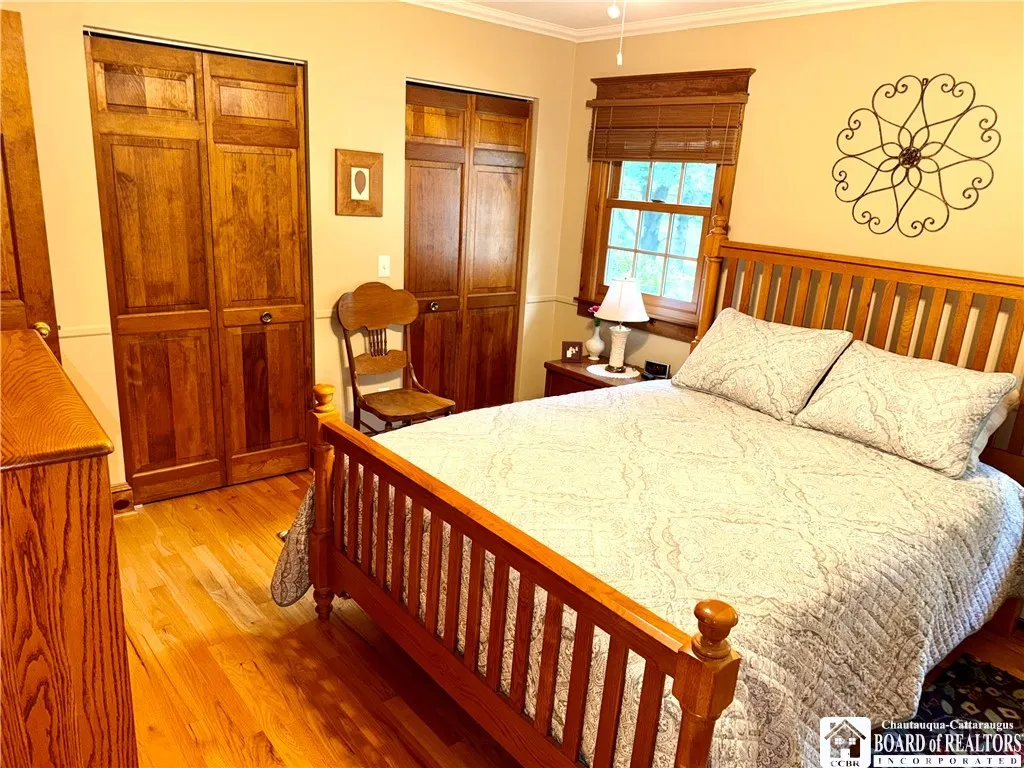 335 Chestnut Street, Pomfret, New York 14063, Pomfret, New York 14063, 3 Bedrooms Bedrooms, 12 Rooms Rooms,2 BathroomsBathrooms,Residential,For Sale,335 Chestnut Street, Pomfret, New York 14063,0,R1646606