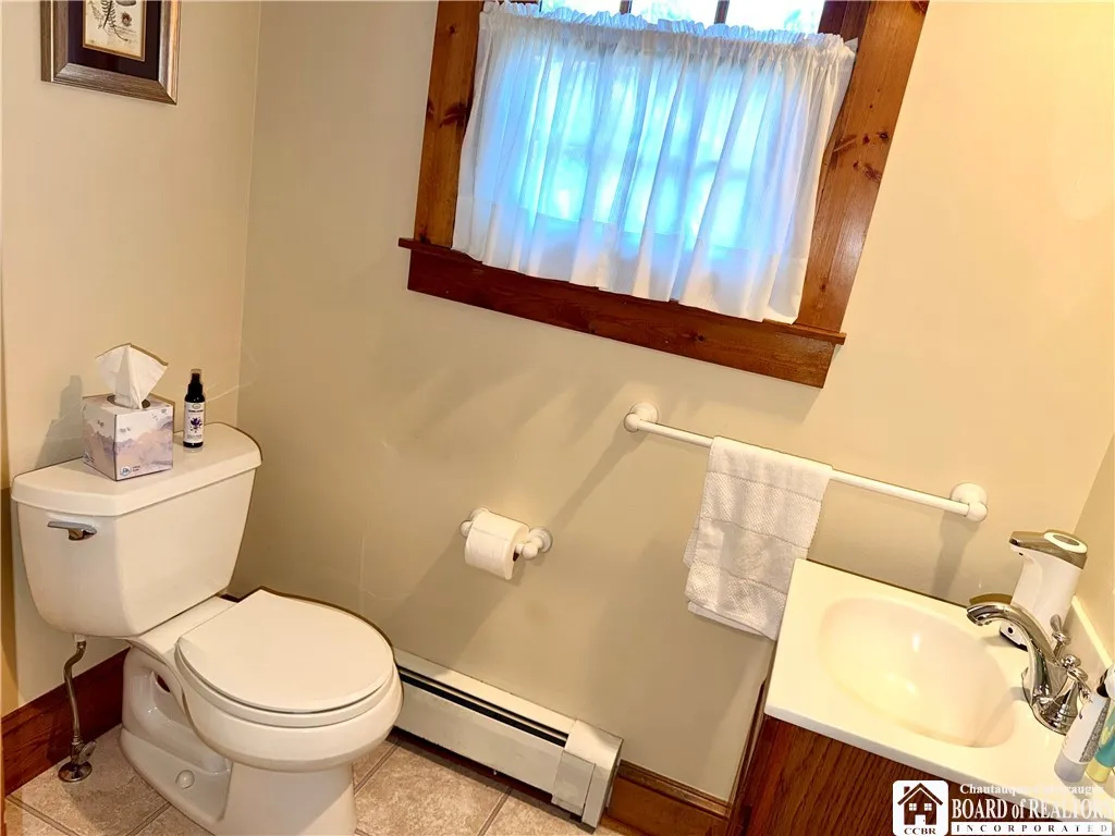 335 Chestnut Street, Pomfret, New York 14063, Pomfret, New York 14063, 3 Bedrooms Bedrooms, 12 Rooms Rooms,2 BathroomsBathrooms,Residential,For Sale,335 Chestnut Street, Pomfret, New York 14063,0,R1646606