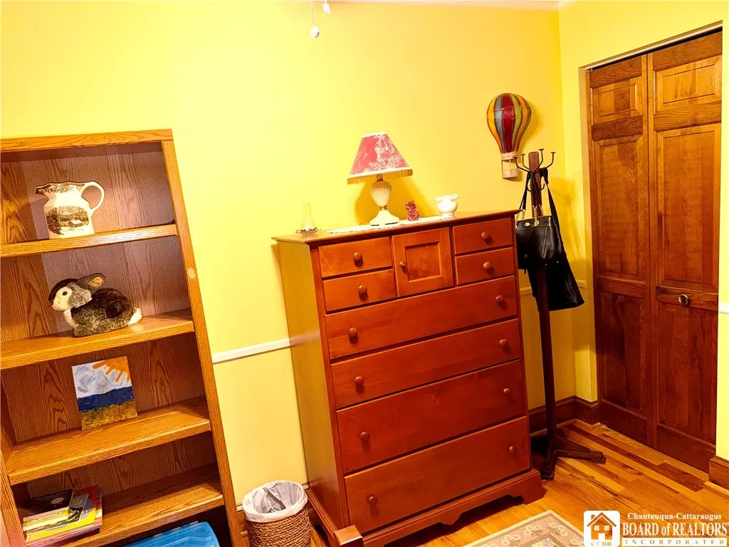 335 Chestnut Street, Pomfret, New York 14063, Pomfret, New York 14063, 3 Bedrooms Bedrooms, 12 Rooms Rooms,2 BathroomsBathrooms,Residential,For Sale,335 Chestnut Street, Pomfret, New York 14063,0,R1646606