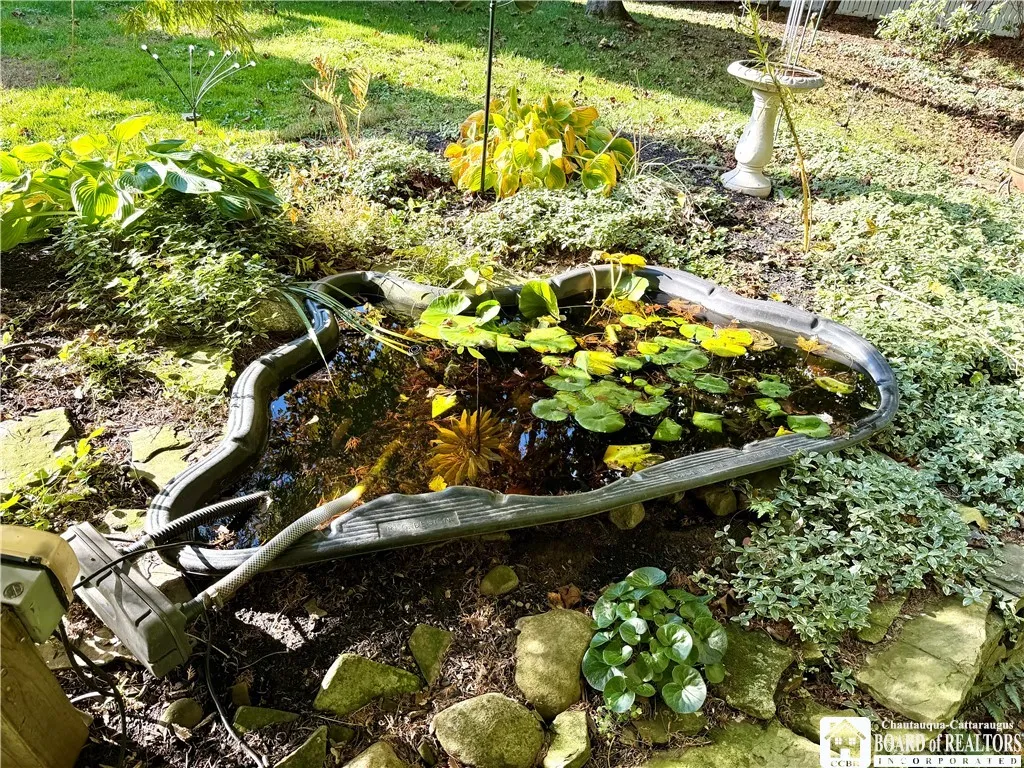 335 Chestnut Street, Pomfret, New York 14063, Pomfret, New York 14063, 3 Bedrooms Bedrooms, 12 Rooms Rooms,2 BathroomsBathrooms,Residential,For Sale,335 Chestnut Street, Pomfret, New York 14063,0,R1646606