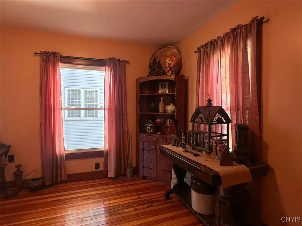 3 Glendale Place, Herkimer, New York 13350, Herkimer, New York 13350, 3 Bedrooms Bedrooms, 6 Rooms Rooms,1 BathroomBathrooms,Residential,For Sale,3 Glendale Place, Herkimer, New York 13350,0,S1646442