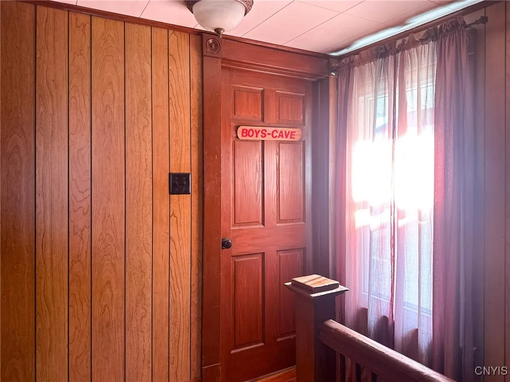 3 Glendale Place, Herkimer, New York 13350, Herkimer, New York 13350, 3 Bedrooms Bedrooms, 6 Rooms Rooms,1 BathroomBathrooms,Residential,For Sale,3 Glendale Place, Herkimer, New York 13350,0,S1646442