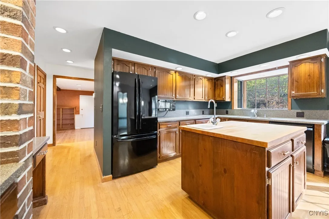 8178 Old Sunridge Drive, Manlius, New York 13104, Manlius, New York 13104, 4 Bedrooms Bedrooms, 11 Rooms Rooms,2 BathroomsBathrooms,Residential Lease,For Rent,8178 Old Sunridge Drive, Manlius, New York 13104,0,S1645807