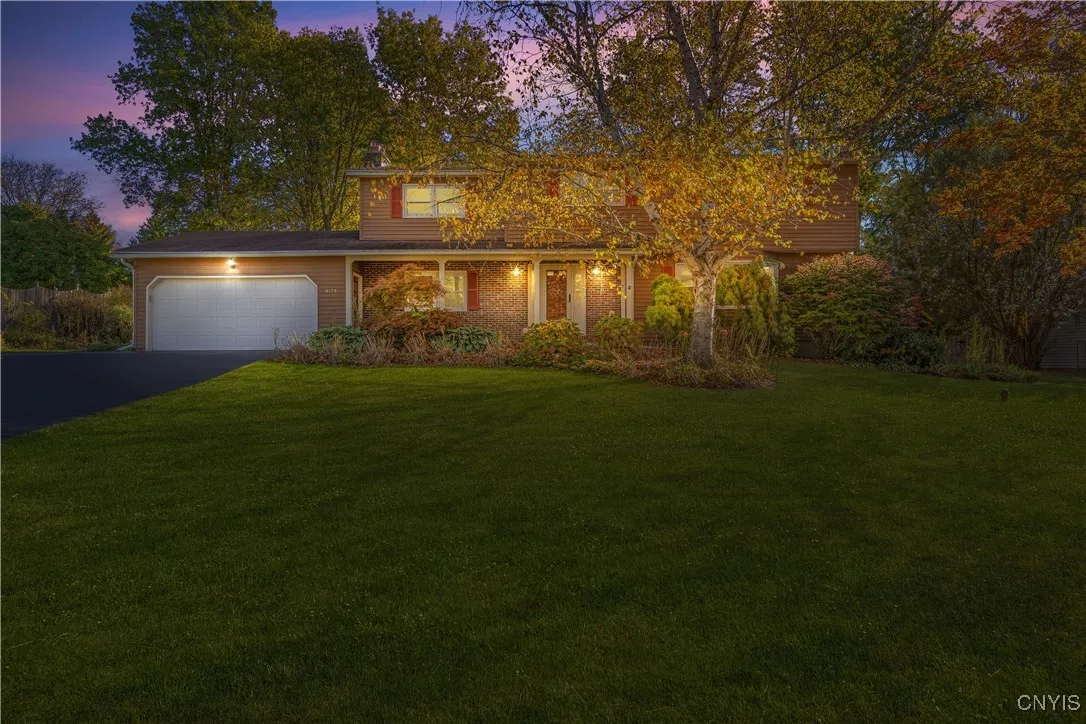 8178 Old Sunridge Drive, Manlius, New York 13104, Manlius, New York 13104, 4 Bedrooms Bedrooms, 11 Rooms Rooms,2 BathroomsBathrooms,Residential Lease,For Rent,8178 Old Sunridge Drive, Manlius, New York 13104,0,S1645807