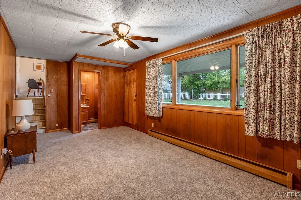 40 Maplegrove Avenue, Tonawanda, New York 14150, Tonawanda, New York 14150, 3 Bedrooms Bedrooms, 7 Rooms Rooms,1 BathroomBathrooms,Residential,For Sale,40 Maplegrove Avenue, Tonawanda, New York 14150,0,B1646649