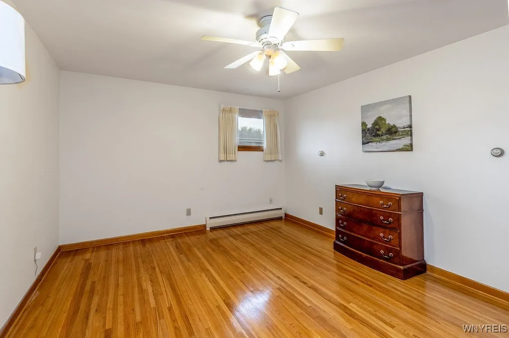 40 Maplegrove Avenue, Tonawanda, New York 14150, Tonawanda, New York 14150, 3 Bedrooms Bedrooms, 7 Rooms Rooms,1 BathroomBathrooms,Residential,For Sale,40 Maplegrove Avenue, Tonawanda, New York 14150,0,B1646649