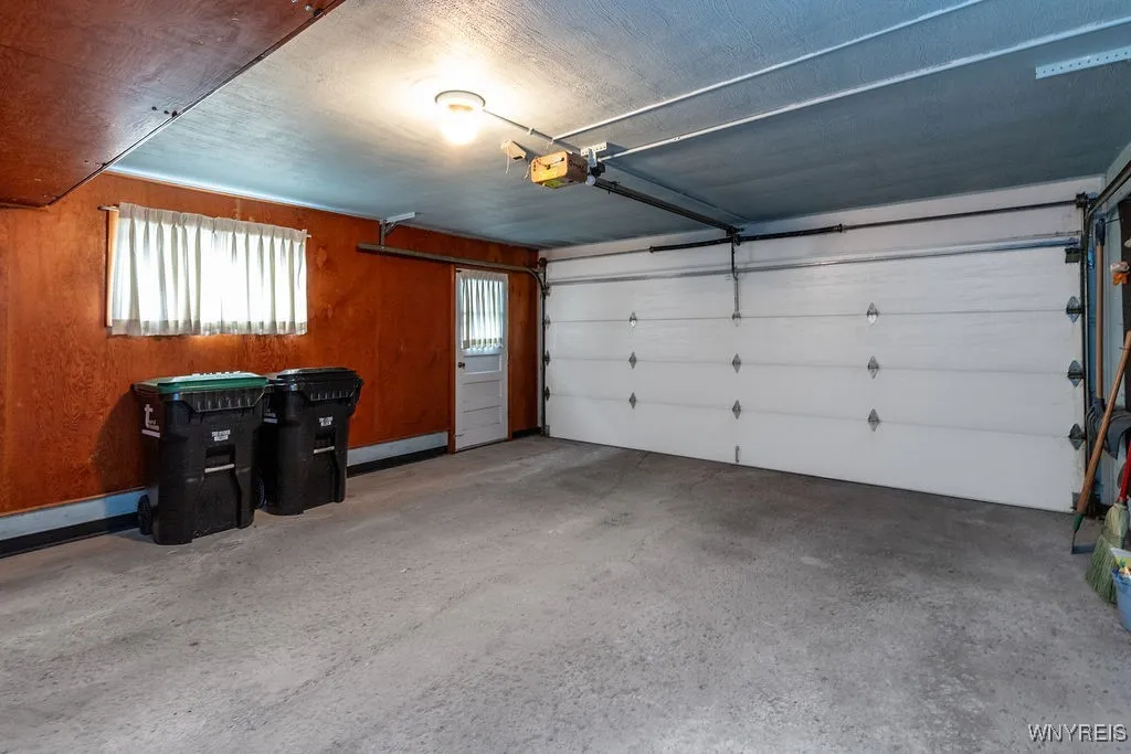 40 Maplegrove Avenue, Tonawanda, New York 14150, Tonawanda, New York 14150, 3 Bedrooms Bedrooms, 7 Rooms Rooms,1 BathroomBathrooms,Residential,For Sale,40 Maplegrove Avenue, Tonawanda, New York 14150,0,B1646649