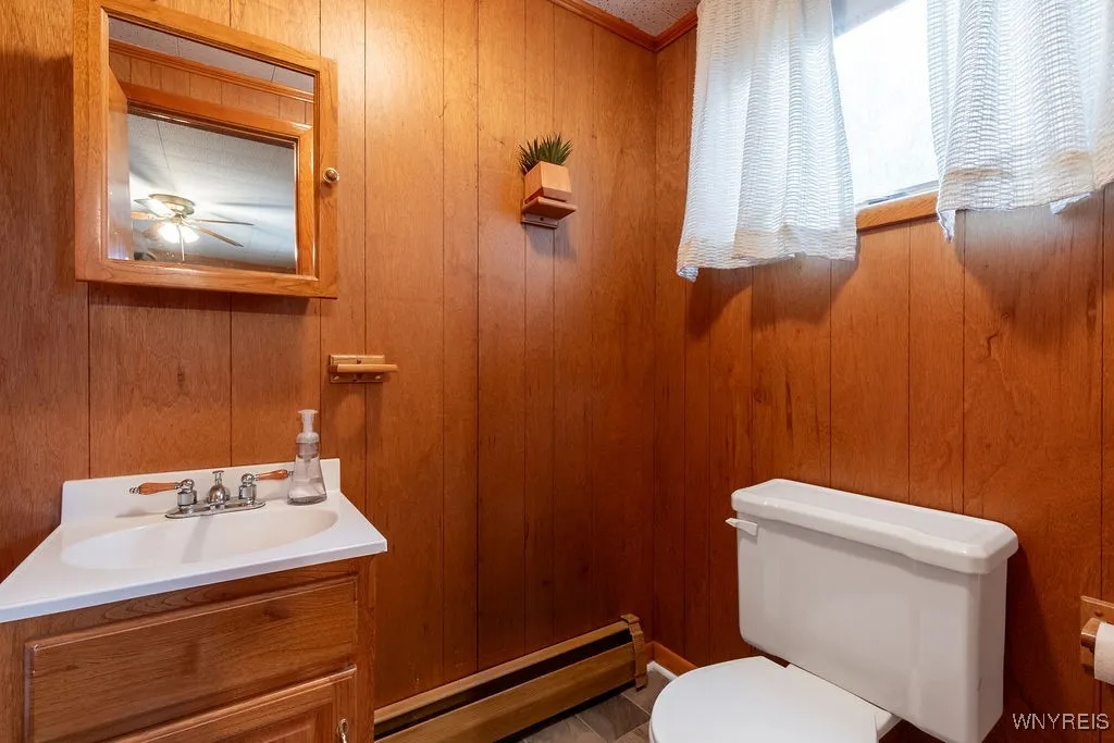 40 Maplegrove Avenue, Tonawanda, New York 14150, Tonawanda, New York 14150, 3 Bedrooms Bedrooms, 7 Rooms Rooms,1 BathroomBathrooms,Residential,For Sale,40 Maplegrove Avenue, Tonawanda, New York 14150,0,B1646649
