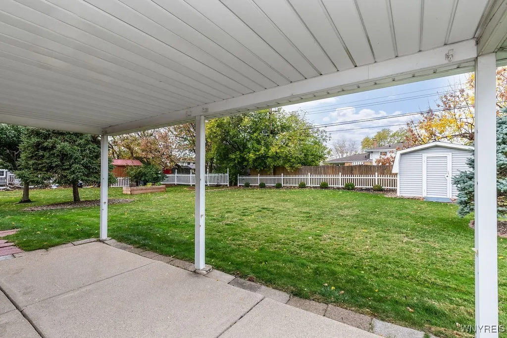 40 Maplegrove Avenue, Tonawanda, New York 14150, Tonawanda, New York 14150, 3 Bedrooms Bedrooms, 7 Rooms Rooms,1 BathroomBathrooms,Residential,For Sale,40 Maplegrove Avenue, Tonawanda, New York 14150,0,B1646649