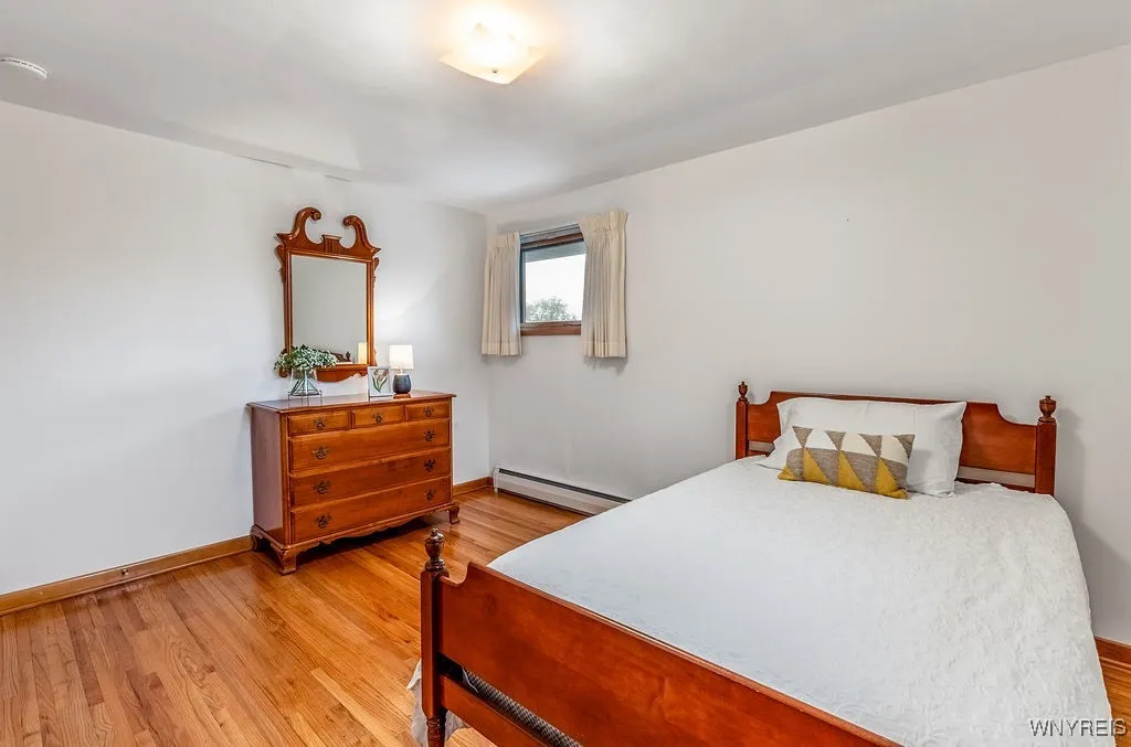 40 Maplegrove Avenue, Tonawanda, New York 14150, Tonawanda, New York 14150, 3 Bedrooms Bedrooms, 7 Rooms Rooms,1 BathroomBathrooms,Residential,For Sale,40 Maplegrove Avenue, Tonawanda, New York 14150,0,B1646649