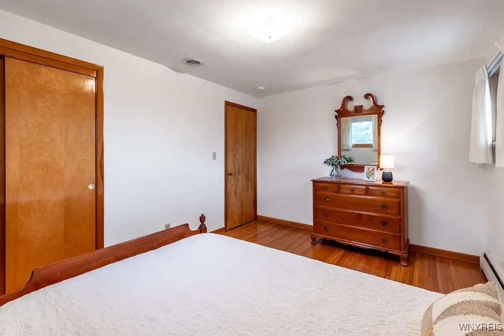 40 Maplegrove Avenue, Tonawanda, New York 14150, Tonawanda, New York 14150, 3 Bedrooms Bedrooms, 7 Rooms Rooms,1 BathroomBathrooms,Residential,For Sale,40 Maplegrove Avenue, Tonawanda, New York 14150,0,B1646649