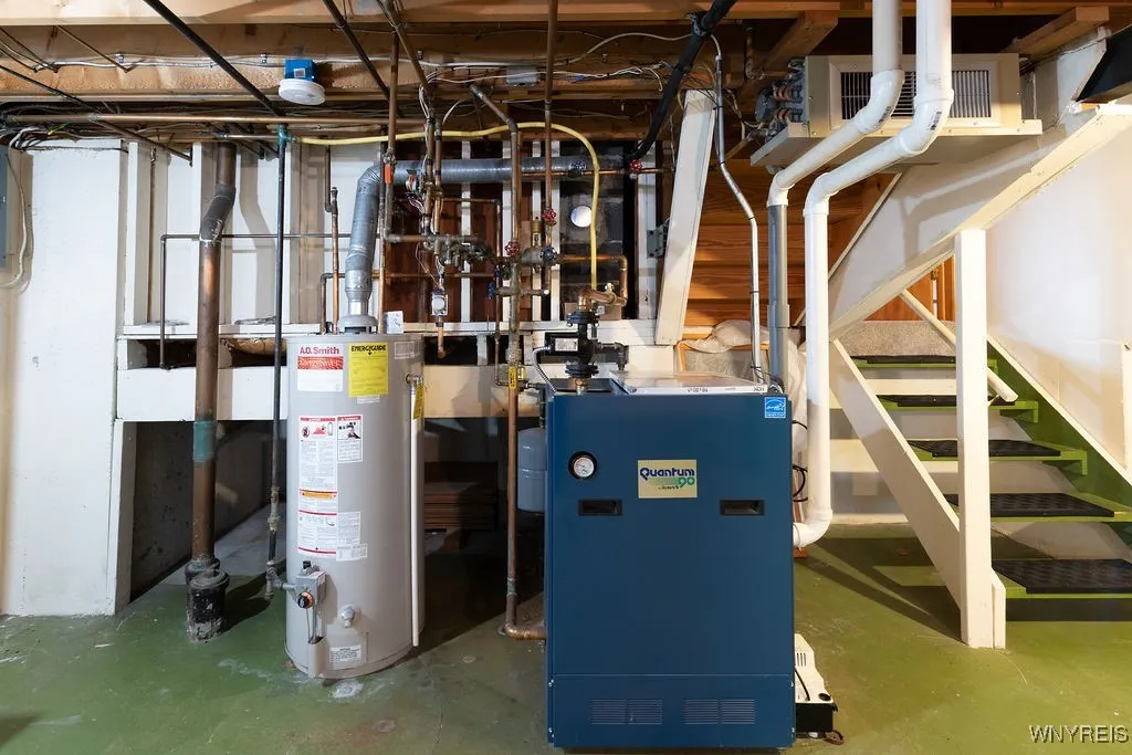 40 Maplegrove Avenue, Tonawanda, New York 14150, Tonawanda, New York 14150, 3 Bedrooms Bedrooms, 7 Rooms Rooms,1 BathroomBathrooms,Residential,For Sale,40 Maplegrove Avenue, Tonawanda, New York 14150,0,B1646649