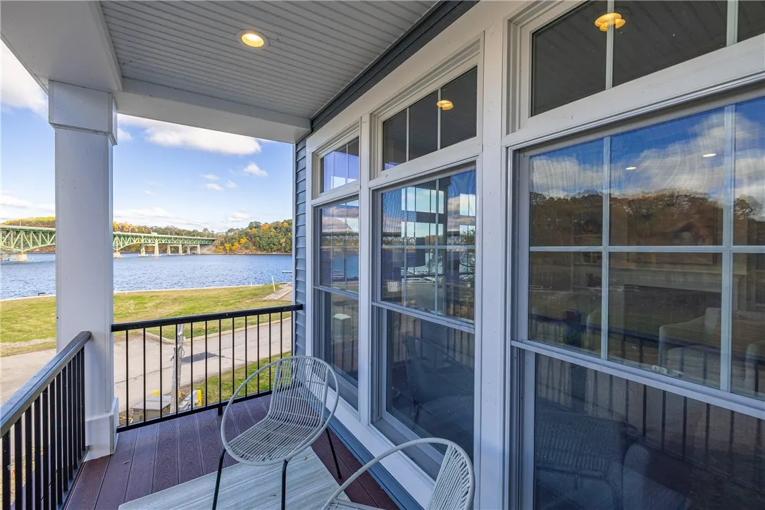 408 Newport Road, Irondequoit, New York 14622, Irondequoit, New York 14622, 3 Bedrooms Bedrooms, 7 Rooms Rooms,4 BathroomsBathrooms,Residential,For Sale,408 Newport Road, Irondequoit, New York 14622,0,R1646656