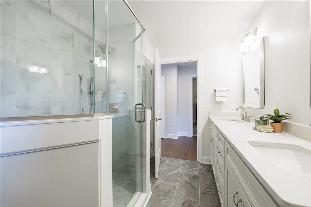 407 Newport Road, Irondequoit, New York 14622, Irondequoit, New York 14622, 3 Bedrooms Bedrooms, 7 Rooms Rooms,4 BathroomsBathrooms,Residential,For Sale,407 Newport Road, Irondequoit, New York 14622,0,R1646672