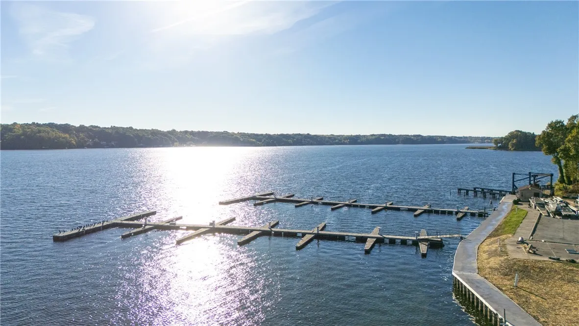 407 Newport Road, Irondequoit, New York 14622, Irondequoit, New York 14622, 3 Bedrooms Bedrooms, 7 Rooms Rooms,4 BathroomsBathrooms,Residential,For Sale,407 Newport Road, Irondequoit, New York 14622,0,R1646672