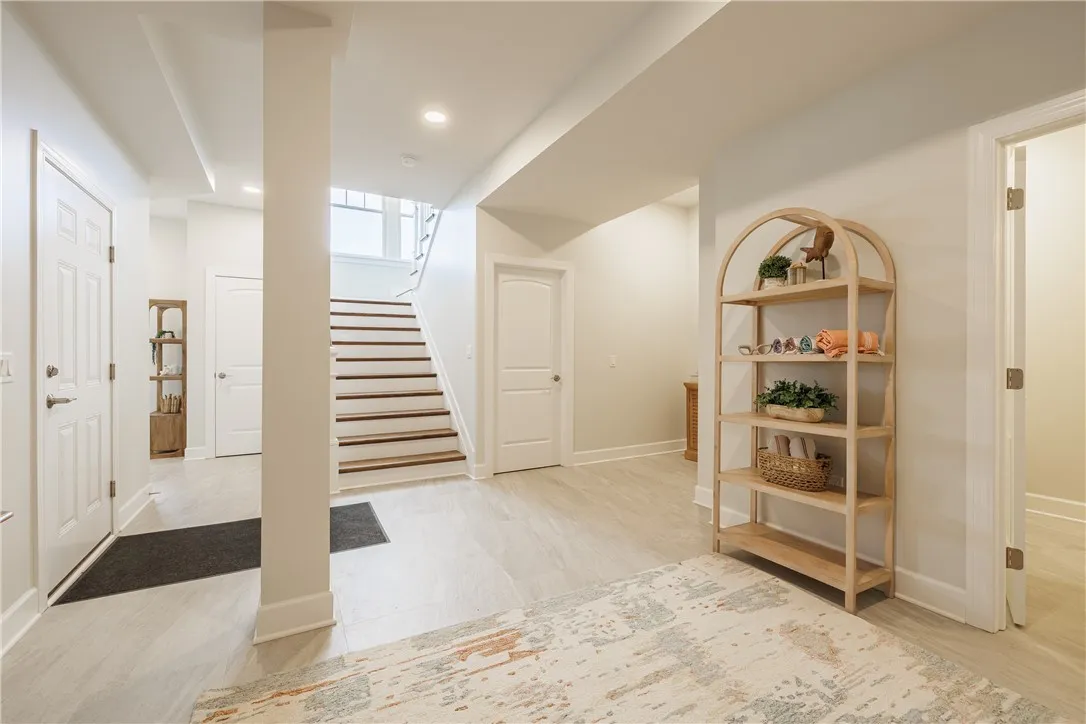 407 Newport Road, Irondequoit, New York 14622, Irondequoit, New York 14622, 3 Bedrooms Bedrooms, 7 Rooms Rooms,4 BathroomsBathrooms,Residential,For Sale,407 Newport Road, Irondequoit, New York 14622,0,R1646672