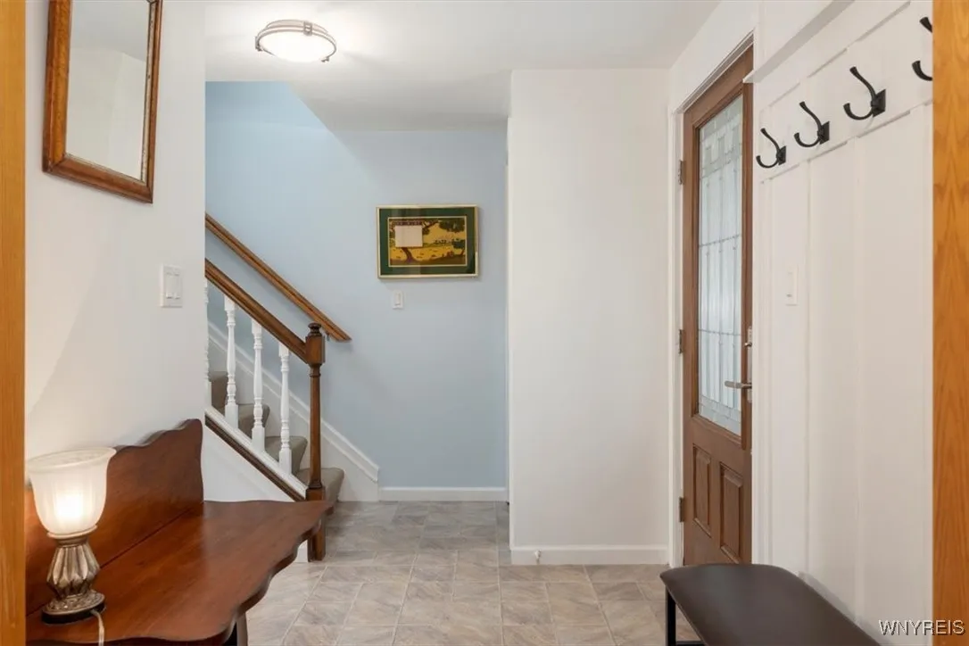 Beautiful foyer, new front door
