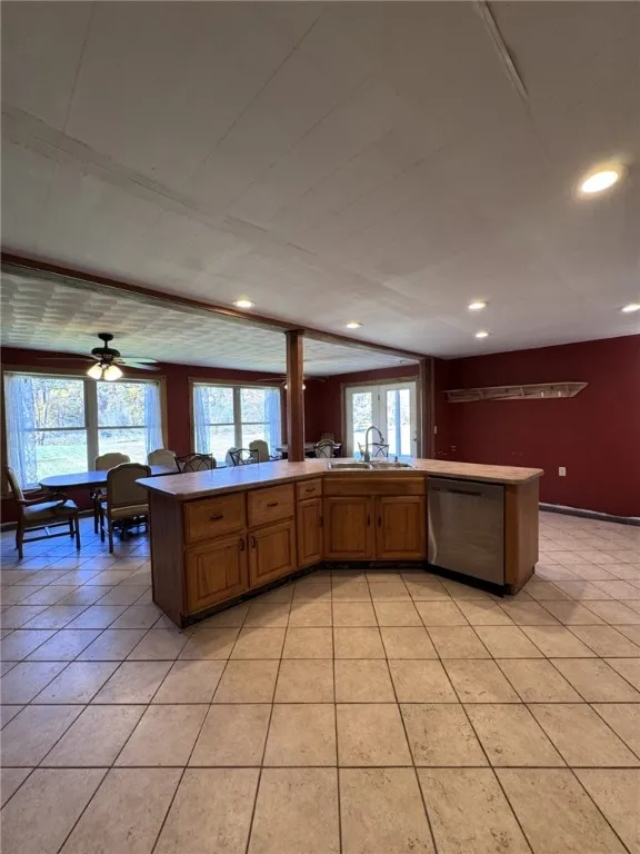 925 East Honeoye Street, Shinglehouse, Pennsylvani, Shinglehouse, Pennsylvania 16748, 4 Bedrooms Bedrooms, 11 Rooms Rooms,3 BathroomsBathrooms,Residential,For Sale,925 East Honeoye Street, Shinglehouse, Pennsylvani,0,R1645246