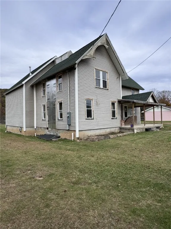 925 East Honeoye Street, Shinglehouse, Pennsylvani, Shinglehouse, Pennsylvania 16748, 4 Bedrooms Bedrooms, 11 Rooms Rooms,3 BathroomsBathrooms,Residential,For Sale,925 East Honeoye Street, Shinglehouse, Pennsylvani,0,R1645246