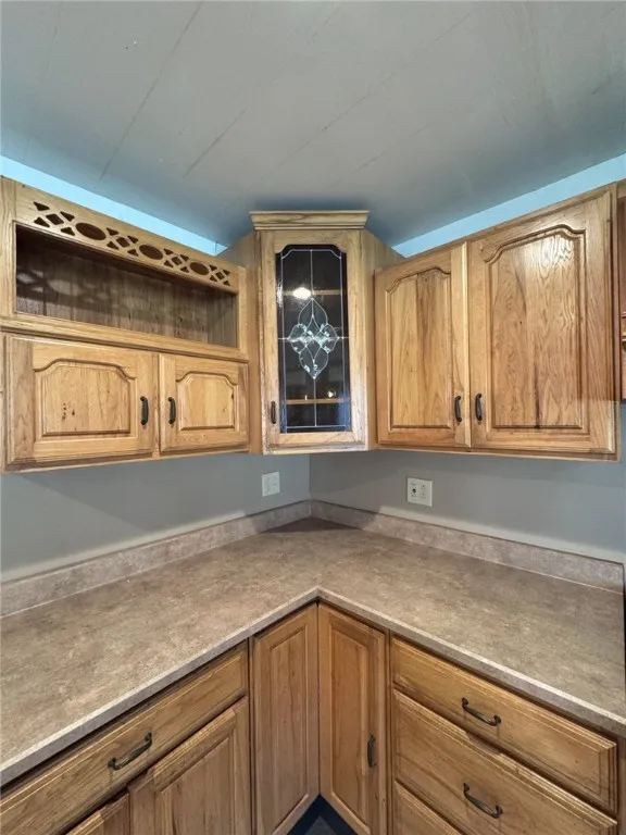 925 East Honeoye Street, Shinglehouse, Pennsylvani, Shinglehouse, Pennsylvania 16748, 4 Bedrooms Bedrooms, 11 Rooms Rooms,3 BathroomsBathrooms,Residential,For Sale,925 East Honeoye Street, Shinglehouse, Pennsylvani,0,R1645246