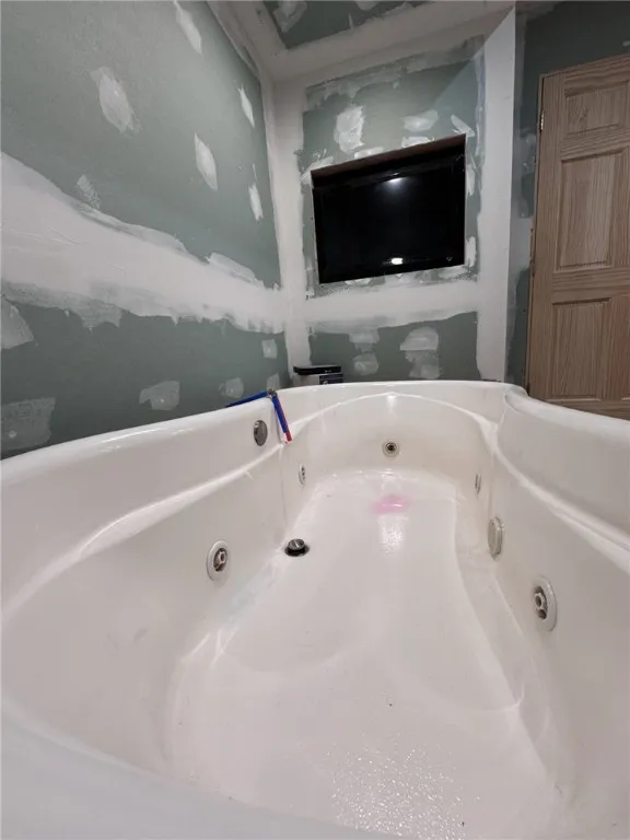 925 East Honeoye Street, Shinglehouse, Pennsylvani, Shinglehouse, Pennsylvania 16748, 4 Bedrooms Bedrooms, 11 Rooms Rooms,3 BathroomsBathrooms,Residential,For Sale,925 East Honeoye Street, Shinglehouse, Pennsylvani,0,R1645246