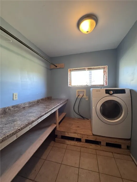 925 East Honeoye Street, Shinglehouse, Pennsylvani, Shinglehouse, Pennsylvania 16748, 4 Bedrooms Bedrooms, 11 Rooms Rooms,3 BathroomsBathrooms,Residential,For Sale,925 East Honeoye Street, Shinglehouse, Pennsylvani,0,R1645246