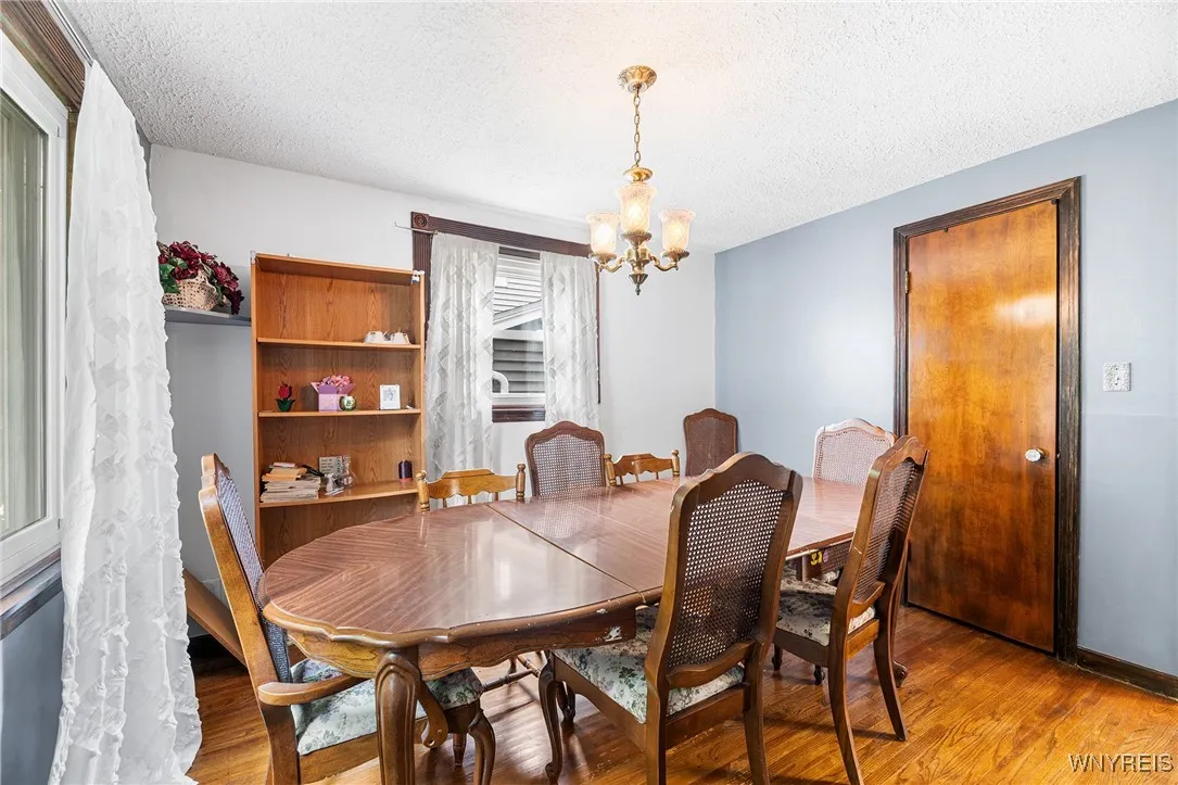 95 Fontaine Drive, Cheektowaga, New York 14215, Cheektowaga, New York 14215, 4 Bedrooms Bedrooms, 7 Rooms Rooms,2 BathroomsBathrooms,Residential,For Sale,95 Fontaine Drive, Cheektowaga, New York 14215,0,B1646524