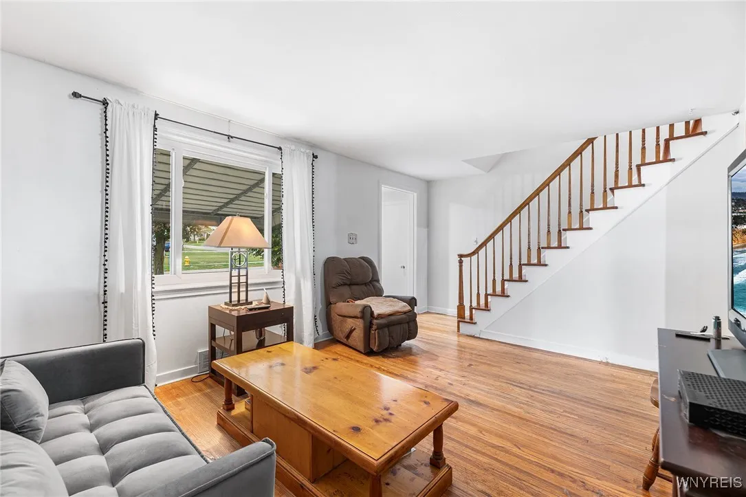 95 Fontaine Drive, Cheektowaga, New York 14215, Cheektowaga, New York 14215, 4 Bedrooms Bedrooms, 7 Rooms Rooms,2 BathroomsBathrooms,Residential,For Sale,95 Fontaine Drive, Cheektowaga, New York 14215,0,B1646524