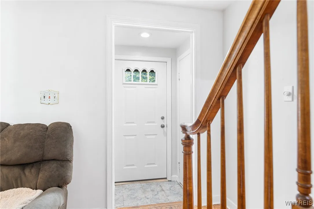 95 Fontaine Drive, Cheektowaga, New York 14215, Cheektowaga, New York 14215, 4 Bedrooms Bedrooms, 7 Rooms Rooms,2 BathroomsBathrooms,Residential,For Sale,95 Fontaine Drive, Cheektowaga, New York 14215,0,B1646524