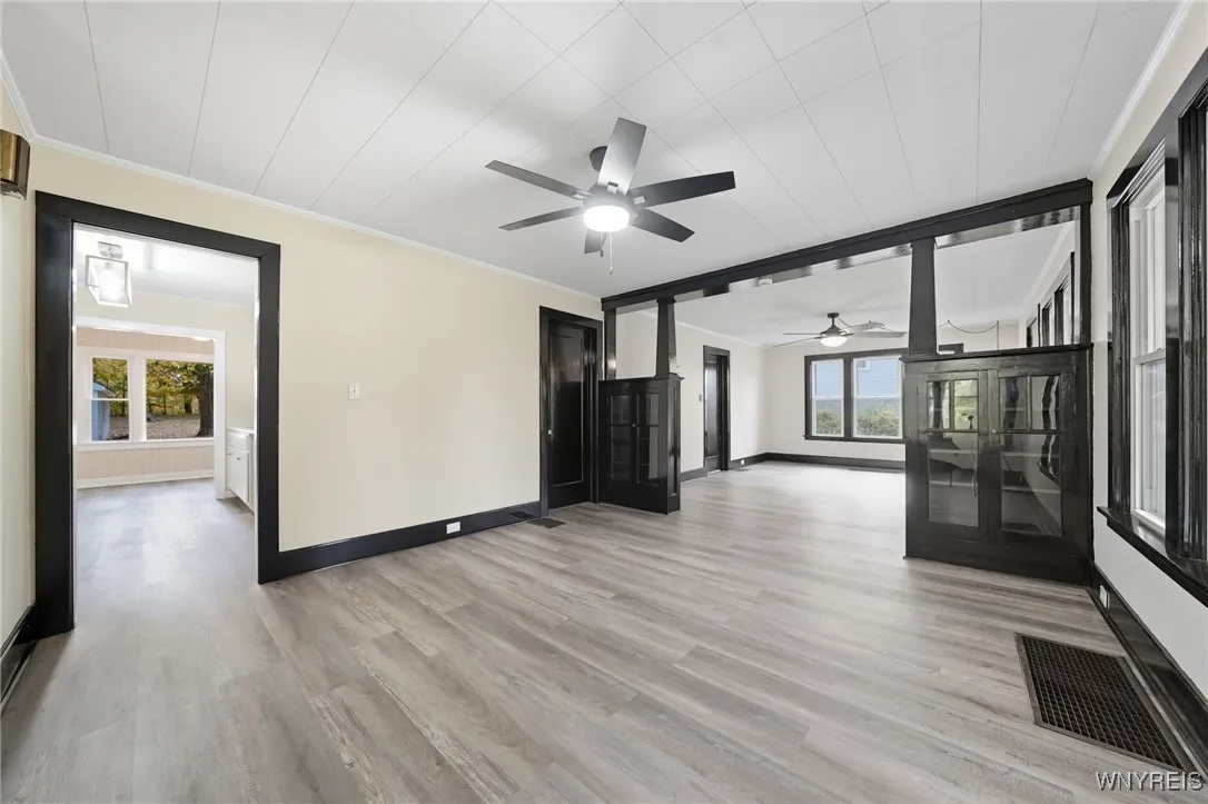 2155 Lakeview Road, Hamburg, New York 14085, Hamburg, New York 14085, 3 Bedrooms Bedrooms, 8 Rooms Rooms,1 BathroomBathrooms,Residential,For Sale,2155 Lakeview Road, Hamburg, New York 14085,0,B1646485