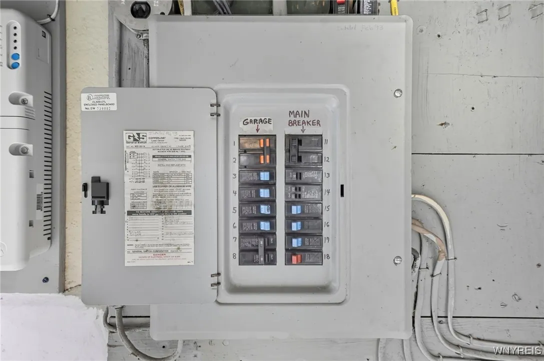 2155 Lakeview Road, Hamburg, New York 14085, Hamburg, New York 14085, 3 Bedrooms Bedrooms, 8 Rooms Rooms,1 BathroomBathrooms,Residential,For Sale,2155 Lakeview Road, Hamburg, New York 14085,0,B1646485