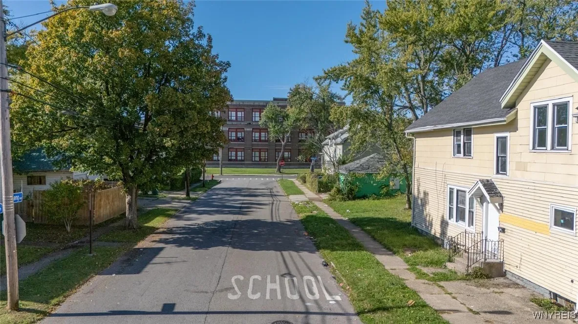 154 Hagen Street, Buffalo, New York 14215, Buffalo, New York 14215, 7 Bedrooms Bedrooms, ,2 BathroomsBathrooms,Residential,For Sale,154 Hagen Street, Buffalo, New York 14215,0,B1646659