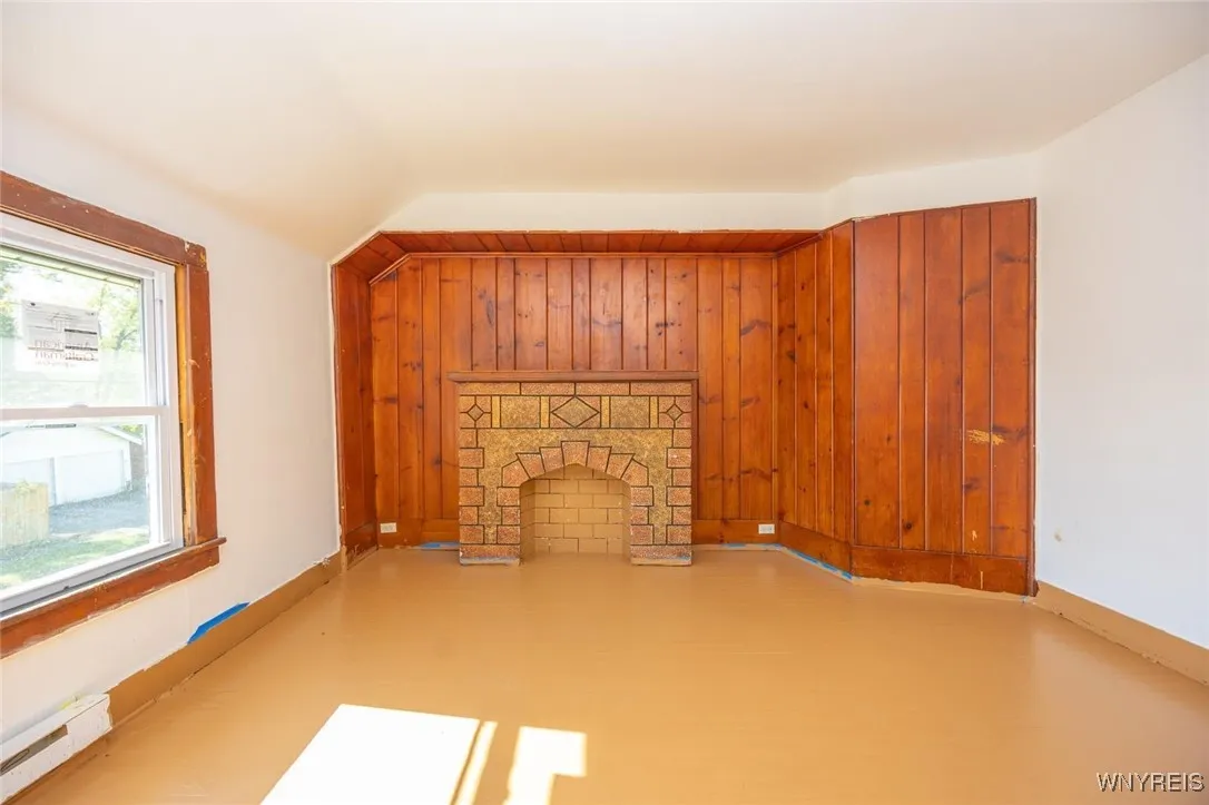 154 Hagen Street, Buffalo, New York 14215, Buffalo, New York 14215, 7 Bedrooms Bedrooms, ,2 BathroomsBathrooms,Residential,For Sale,154 Hagen Street, Buffalo, New York 14215,0,B1646659