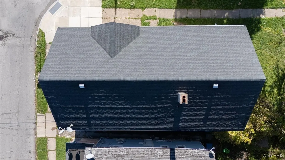 154 Hagen Street, Buffalo, New York 14215, Buffalo, New York 14215, 7 Bedrooms Bedrooms, ,2 BathroomsBathrooms,Residential,For Sale,154 Hagen Street, Buffalo, New York 14215,0,B1646659