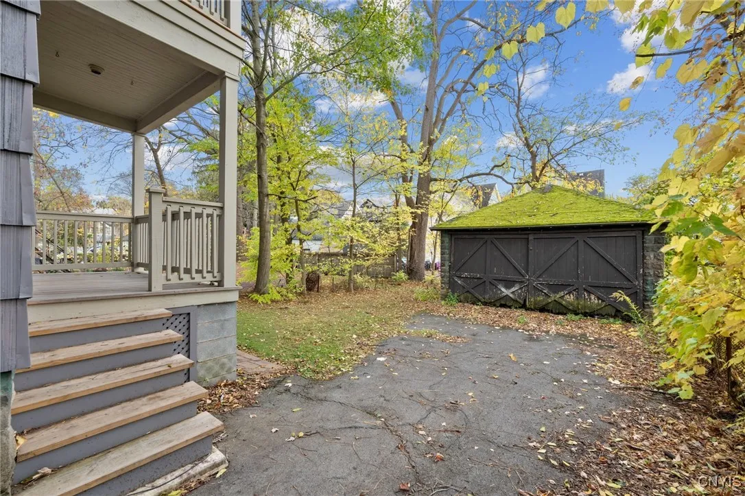 134 Harvard Place, Syracuse, New York 13210, Syracuse, New York 13210, 6 Bedrooms Bedrooms, ,2 BathroomsBathrooms,Residential,For Sale,134 Harvard Place, Syracuse, New York 13210,0,S1646067