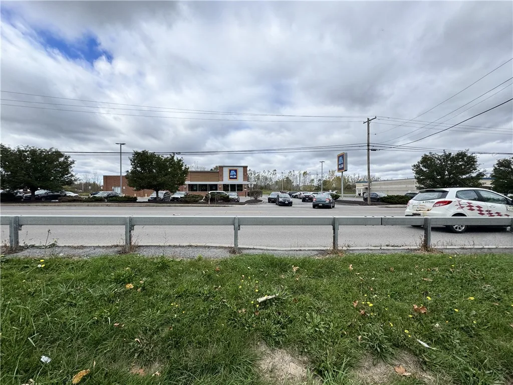 2040-2044 Routes 5 & 20, Seneca Falls, New Yor, Seneca Falls, New York 13148, ,Commercial Sale,For Sale,2040-2044 Routes 5 & 20, Seneca Falls, New Yor,0,R1646733