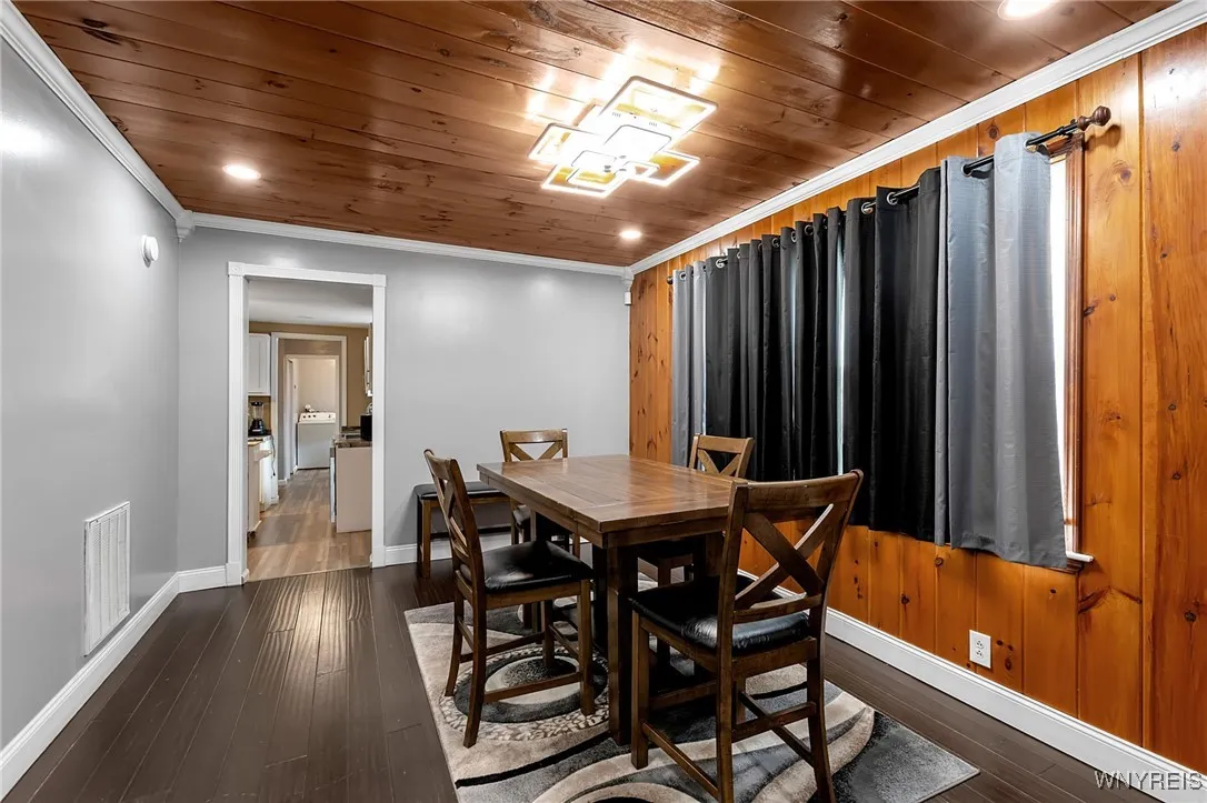 35 Walter Street, Buffalo, New York 14210, Buffalo, New York 14210, 4 Bedrooms Bedrooms, 8 Rooms Rooms,1 BathroomBathrooms,Residential,For Sale,35 Walter Street, Buffalo, New York 14210,0,B1646530 35 Walter Street, Buffalo, New York 14210, Buffalo, New York 14210, 4 Bedrooms Bedrooms, 8 Rooms Rooms,1 BathroomBathrooms,Residential,For Sale,35 Walter Street, Buffalo, New York 14210,0,B1646530