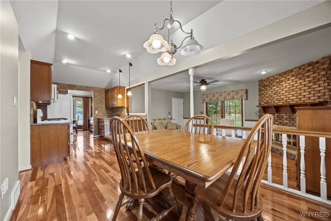 84 Annette Drive, West Seneca, New York 14224, West Seneca, New York 14224, 3 Bedrooms Bedrooms, 7 Rooms Rooms,1 BathroomBathrooms,Residential,For Sale,84 Annette Drive, West Seneca, New York 14224,0,B1646695