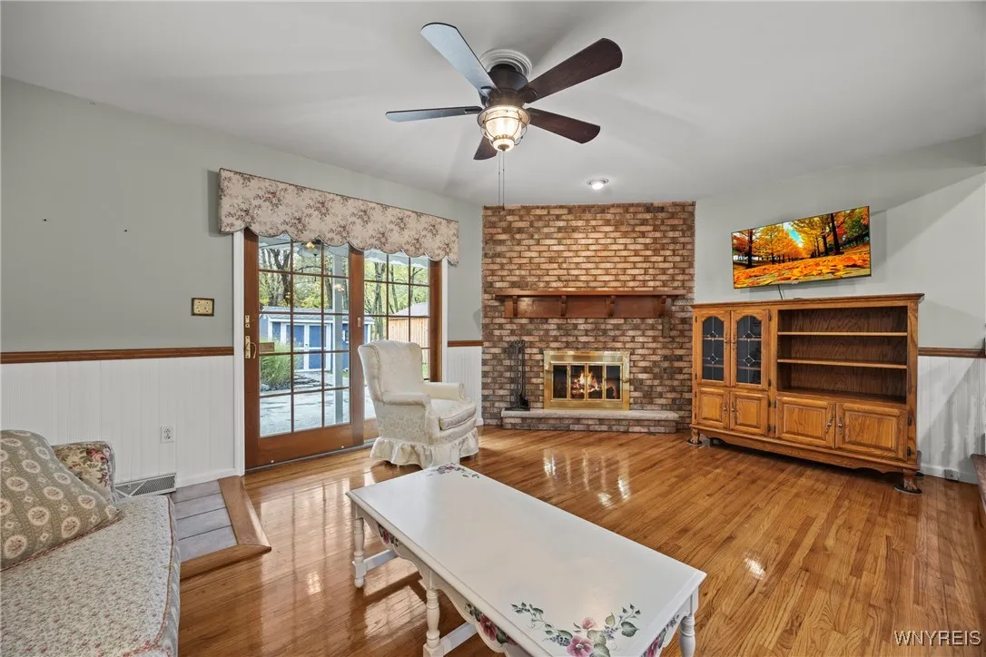 84 Annette Drive, West Seneca, New York 14224, West Seneca, New York 14224, 3 Bedrooms Bedrooms, 7 Rooms Rooms,1 BathroomBathrooms,Residential,For Sale,84 Annette Drive, West Seneca, New York 14224,0,B1646695